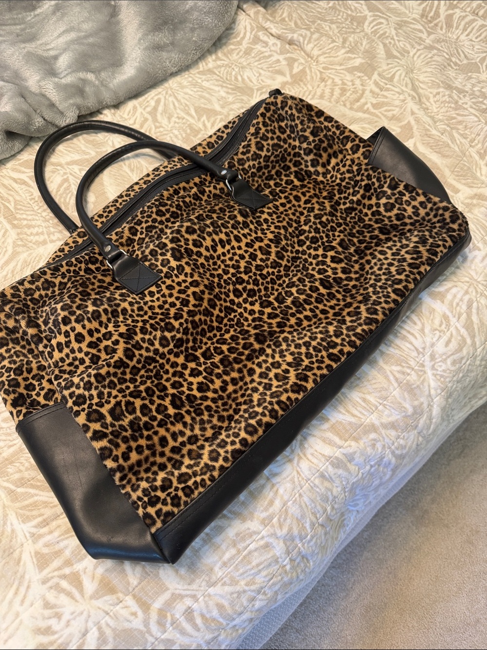 Leopard Print Tote Bag with Black Trim - Women's Fashion Handbag